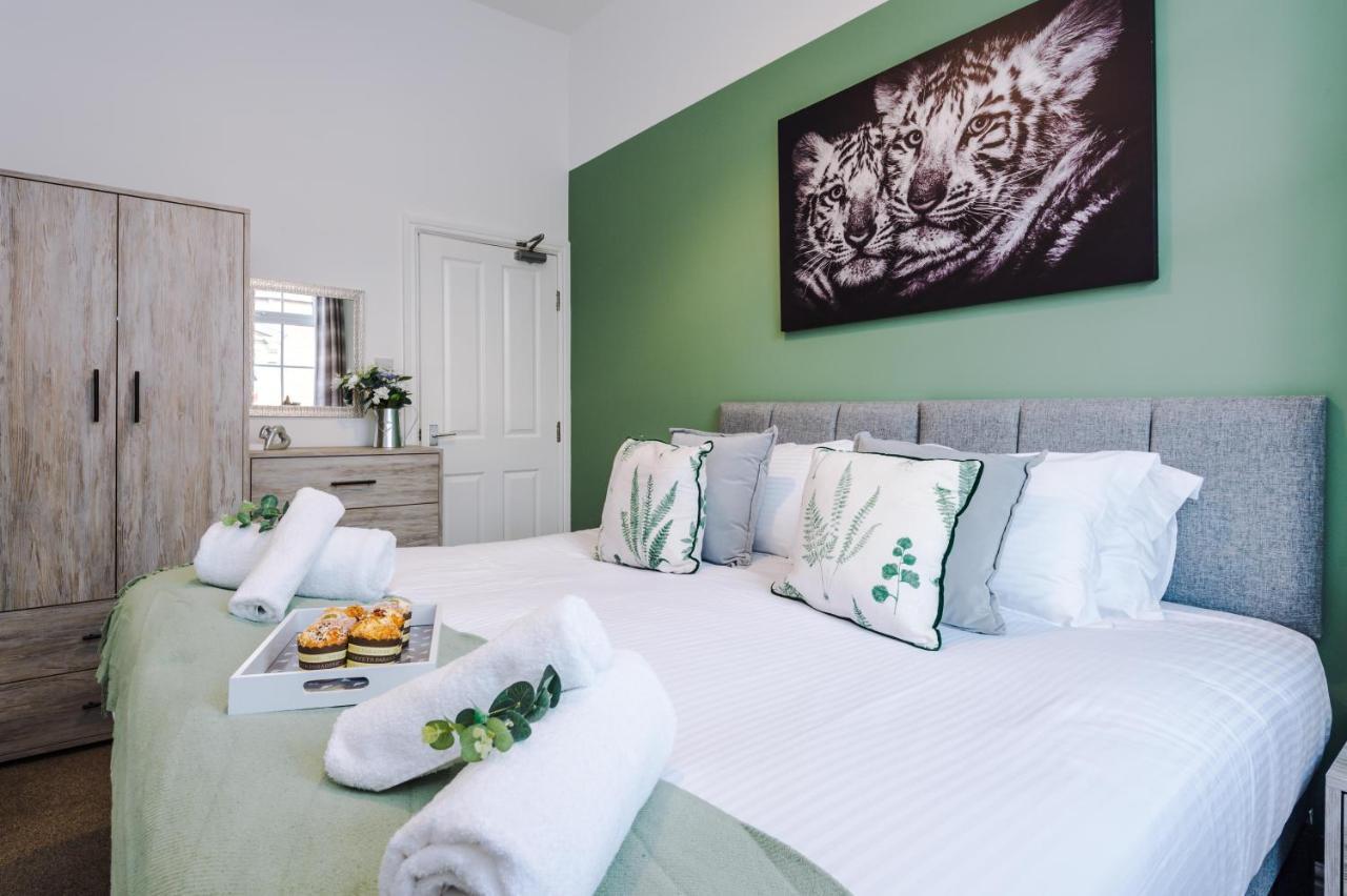 Bright 1-Bed Apartment In Chester By 53 Degrees Property, Ideal For Professionals & Couples, Great Location - Sleeps 4 Exterior foto